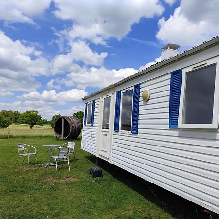 La Billardiere Camping A La Ferme Le Menil-Ciboult 외부 사진