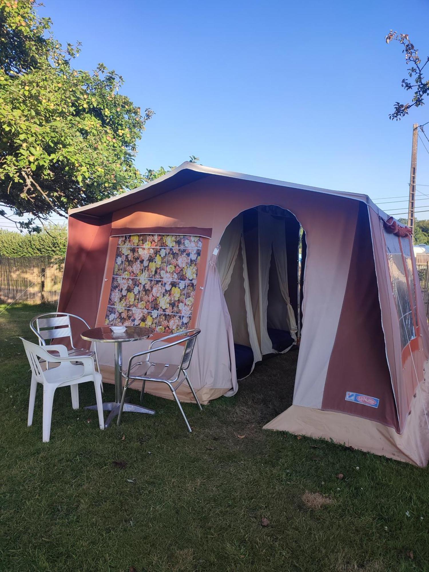 La Billardiere Camping A La Ferme Le Menil-Ciboult 외부 사진